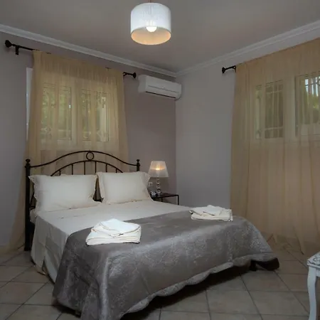 Sapfo Apartment *